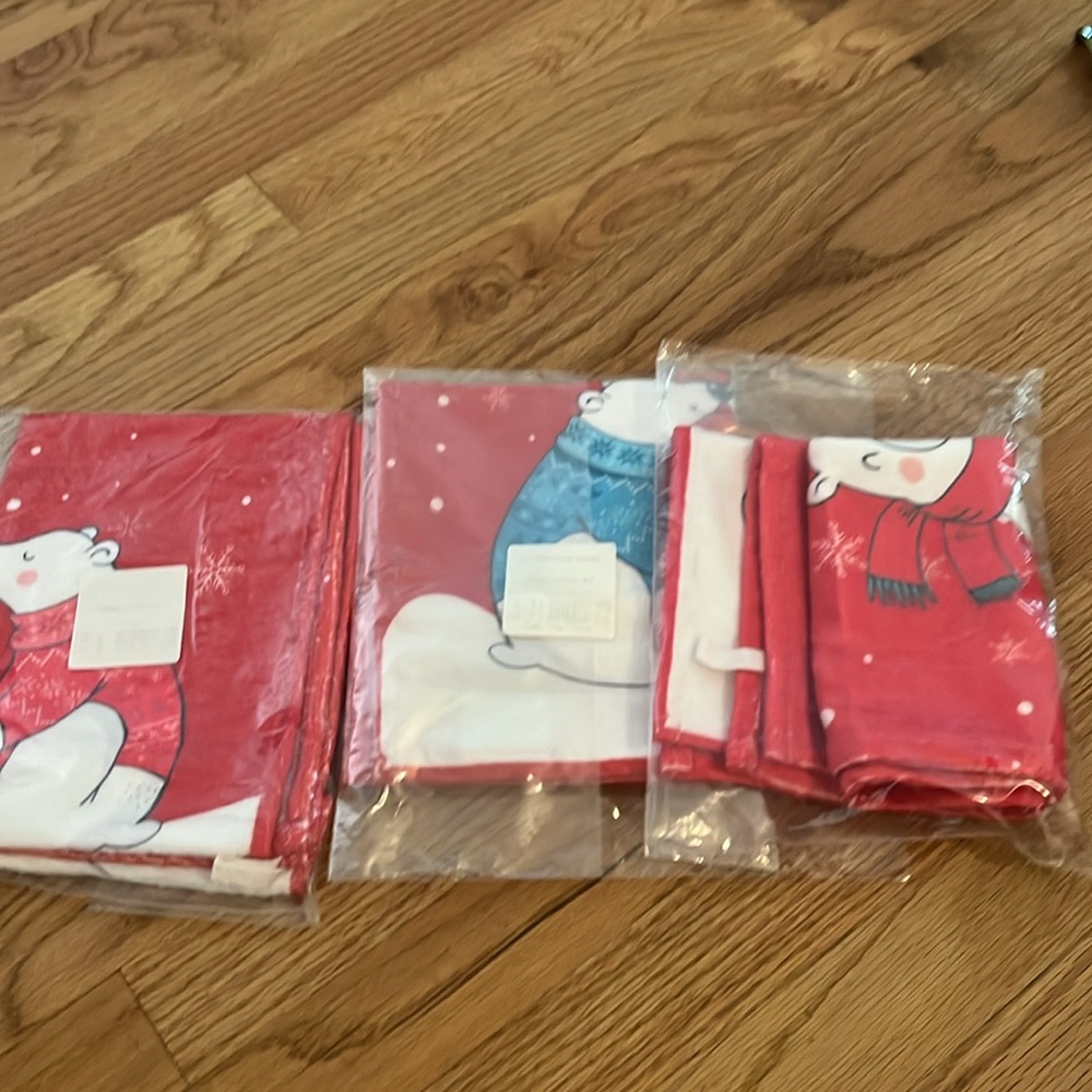 Bundle of three new dish towels